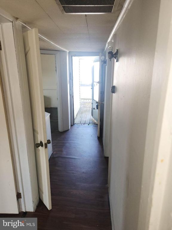 Image 20 of property listing at 920 N SALISBURY BLVD, Salisbury, MD 21801