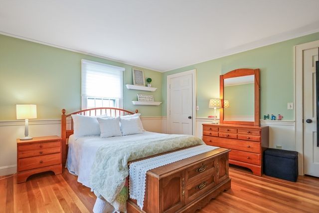 15 Cedarcrest Lane, Haverhill, MA 01835