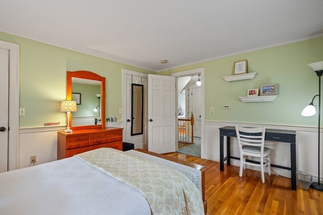 15 Cedarcrest Lane, Haverhill, MA 01835