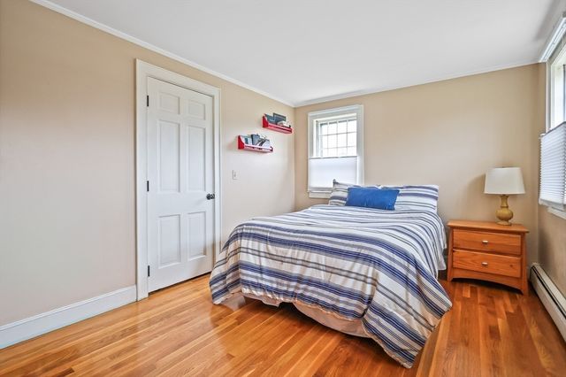 15 Cedarcrest Lane, Haverhill, MA 01835