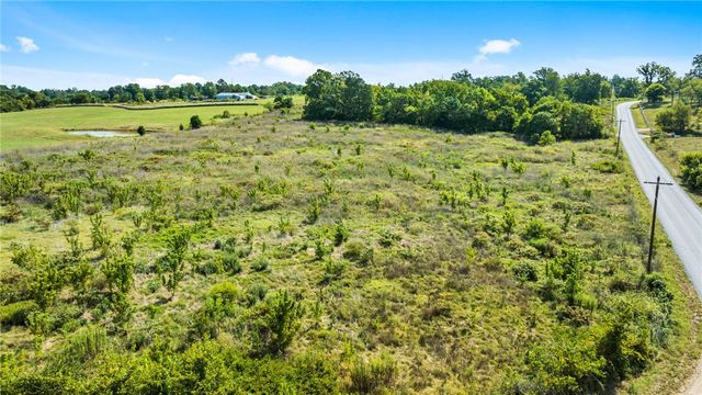 12482 Colonel Myers Road, Bentonville, AR 72713