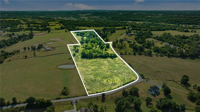 12482 Colonel Myers Road, Bentonville, AR 72713