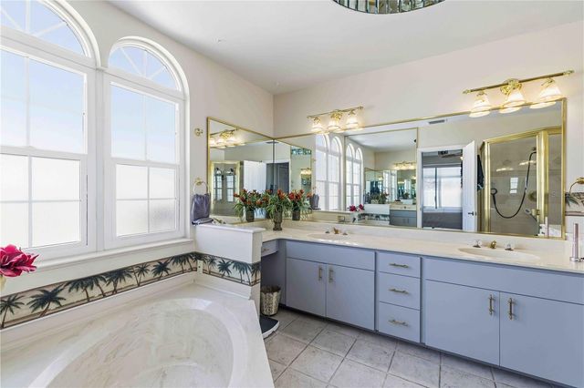 4820 61ST AVENUE DRIVE W, Bradenton, FL 34210