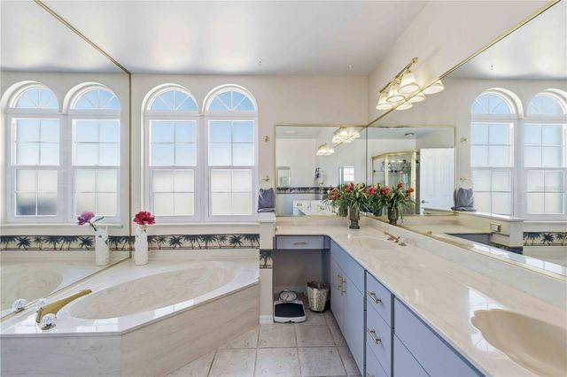 4820 61ST AVENUE DRIVE W, Bradenton, FL 34210