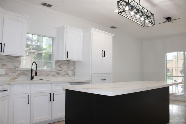 2120 Sabinal Street, Mission, TX 78572