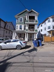 23 Vermont Street, Waterbury, CT 06704