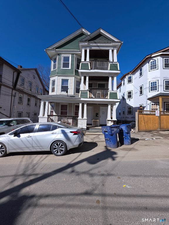 23 Vermont Street, Waterbury, CT 06704