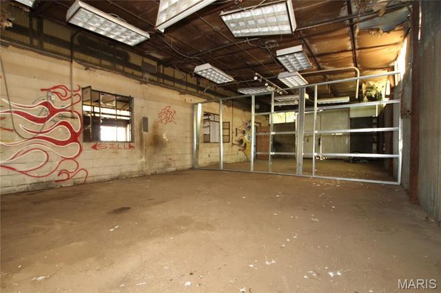 685 S Sturgeon Street, Montgomery City, MO 63361