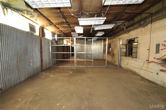 685 S Sturgeon Street, Montgomery City, MO 63361