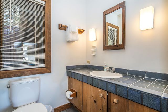 149 Hawk Pond Road, Plymouth, VT 05056