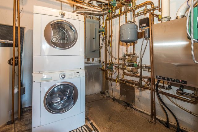 149 Hawk Pond Road, Plymouth, VT 05056