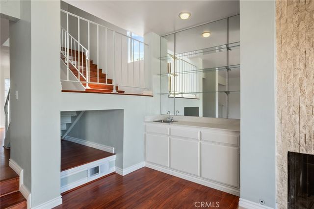 113 Hilltop Circle, Rancho Palos Verdes, CA 90275