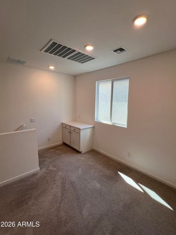 9902 E TAMERY Avenue, Mesa, AZ 85212
