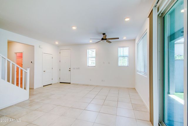 9902 E TAMERY Avenue, Mesa, AZ 85212
