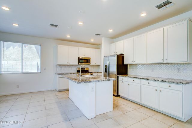 9902 E TAMERY Avenue, Mesa, AZ 85212
