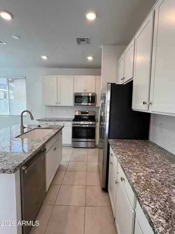 9902 E TAMERY Avenue, Mesa, AZ 85212