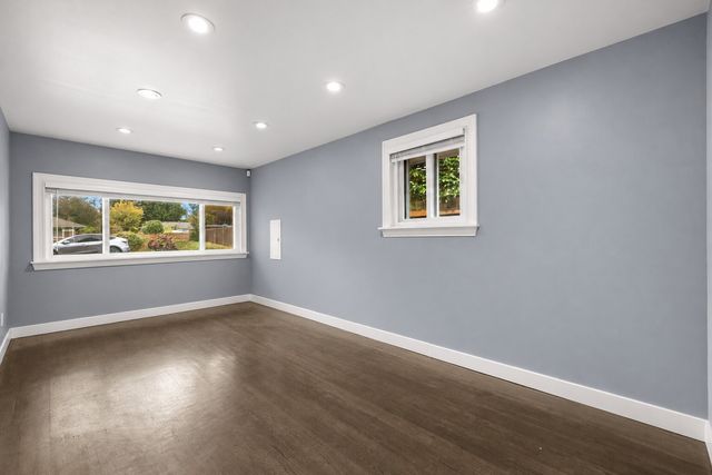 1426 S 120th Street, Seattle, WA 98168