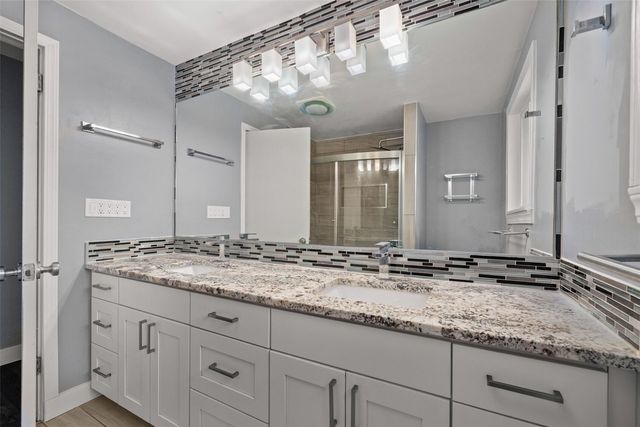 1426 S 120th Street, Seattle, WA 98168