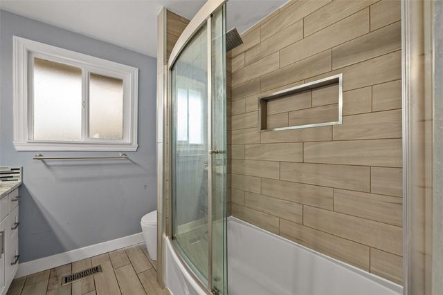 1426 S 120th Street, Seattle, WA 98168