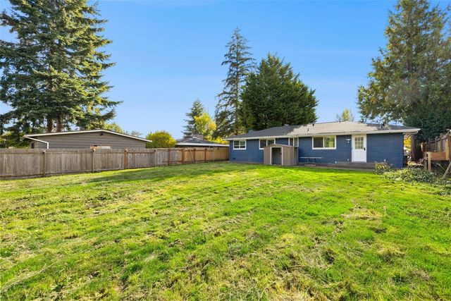 1426 S 120th Street, Seattle, WA 98168