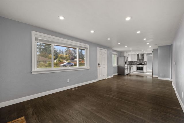 1426 S 120th Street, Seattle, WA 98168