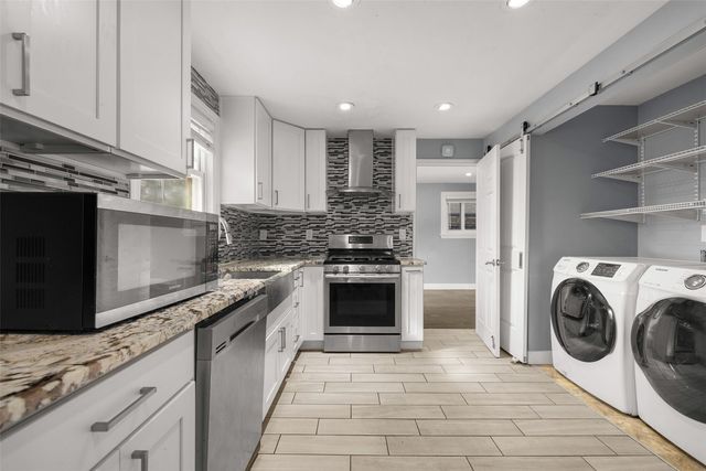 1426 S 120th Street, Seattle, WA 98168