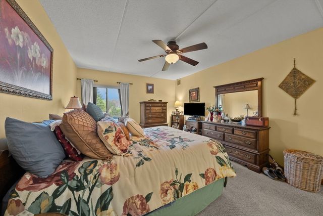 159 Main 23C, Stoneham, MA 02180