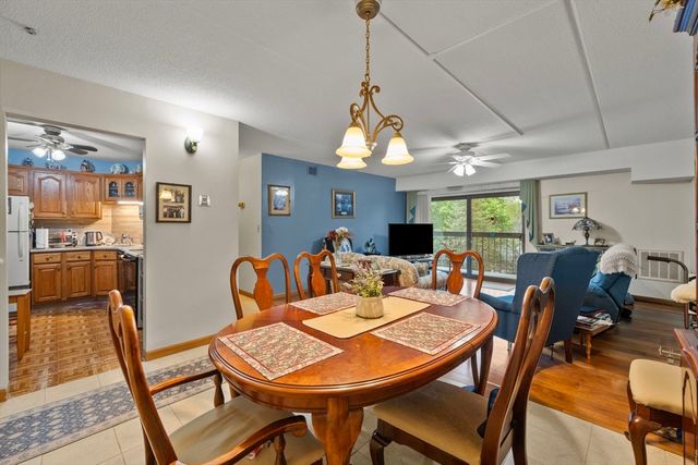 159 Main 23C, Stoneham, MA 02180