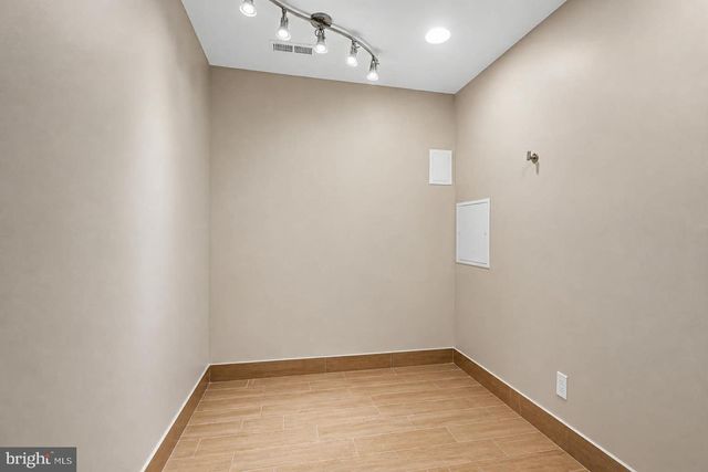 209 ESTATE DR, Ruther Glen, VA 22546