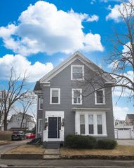 80 Winthrop St, Brockton, MA 02301