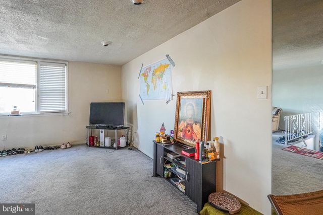1728 BORBECK AVE, Philadelphia, PA 19111