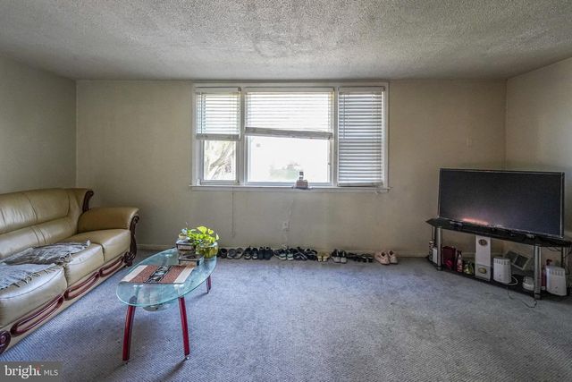 1728 BORBECK AVE, Philadelphia, PA 19111