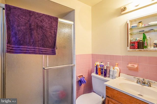 1728 BORBECK AVE, Philadelphia, PA 19111