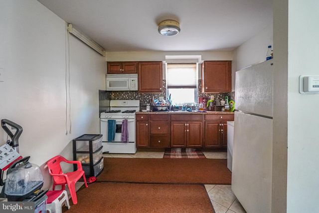 1728 BORBECK AVE, Philadelphia, PA 19111