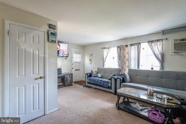 1728 BORBECK AVE, Philadelphia, PA 19111