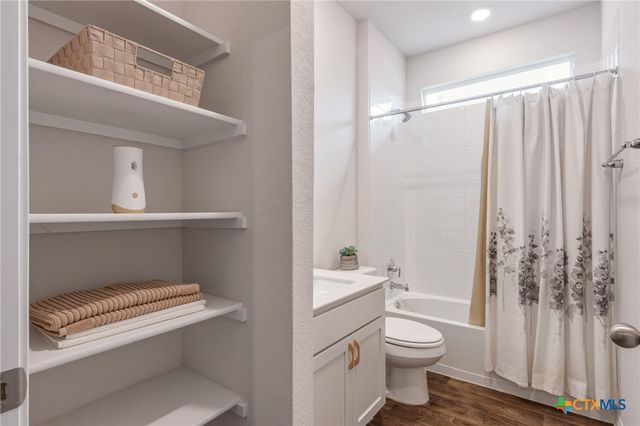 205 Charles Trail, Georgetown, TX 78626