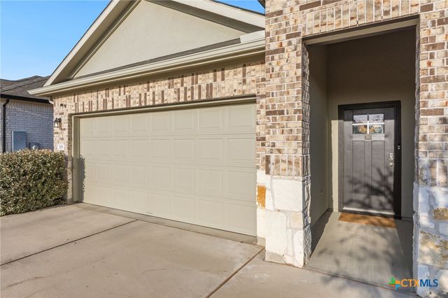 205 Charles Trail, Georgetown, TX 78626