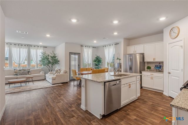 205 Charles Trail, Georgetown, TX 78626