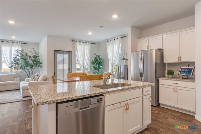 205 Charles Trail, Georgetown, TX 78626