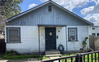 12120 S Willowbrook, Compton, CA 90222