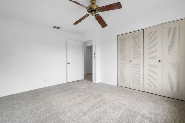 9297 Laurel Green Drive, Boynton Beach, FL 33437
