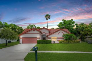 9297 Laurel Green Drive, Boynton Beach, FL 33437