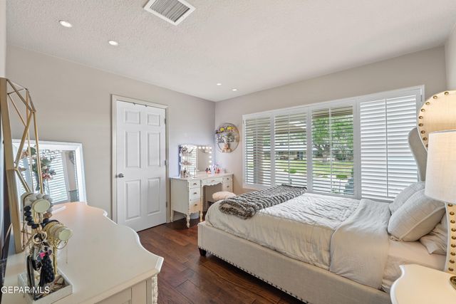 3931 FLAMINGO Drive, El Paso, TX 79902