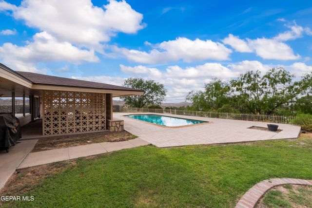 3931 FLAMINGO Drive, El Paso, TX 79902