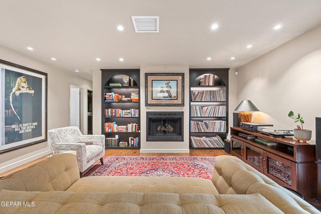 3931 FLAMINGO Drive, El Paso, TX 79902