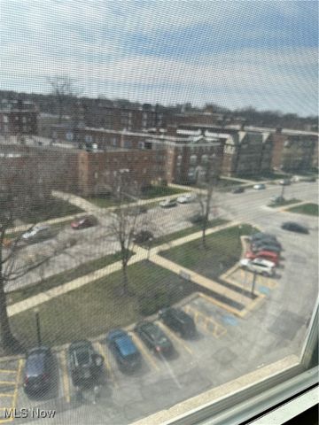 11850 Edgewater Drive 721, Lakewood, OH 44107