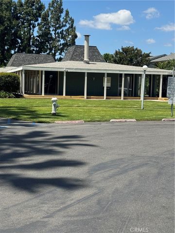 1404 N Tustin Avenue N Y3, Santa Ana, CA 92705