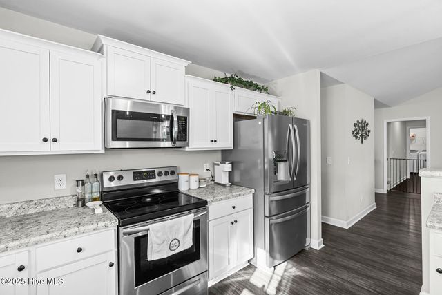 233 Westfield Drive, Richlands, NC 28574