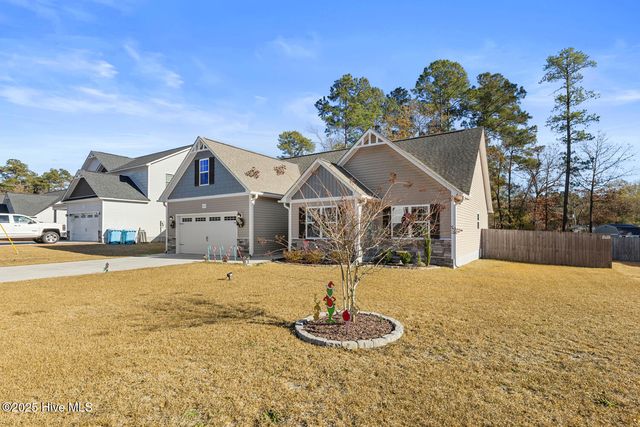 233 Westfield Drive, Richlands, NC 28574