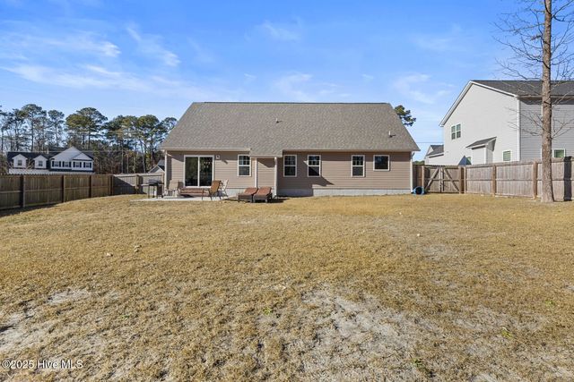 233 Westfield Drive, Richlands, NC 28574